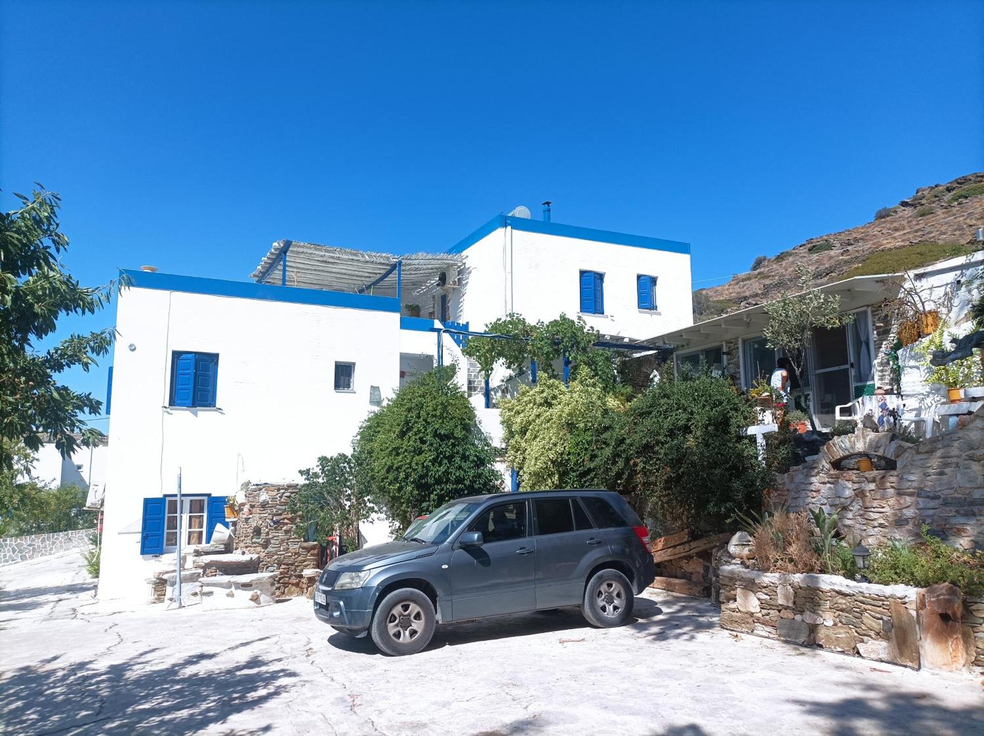 Aposperitis Rooms & Apartments Кинион Экстерьер фото