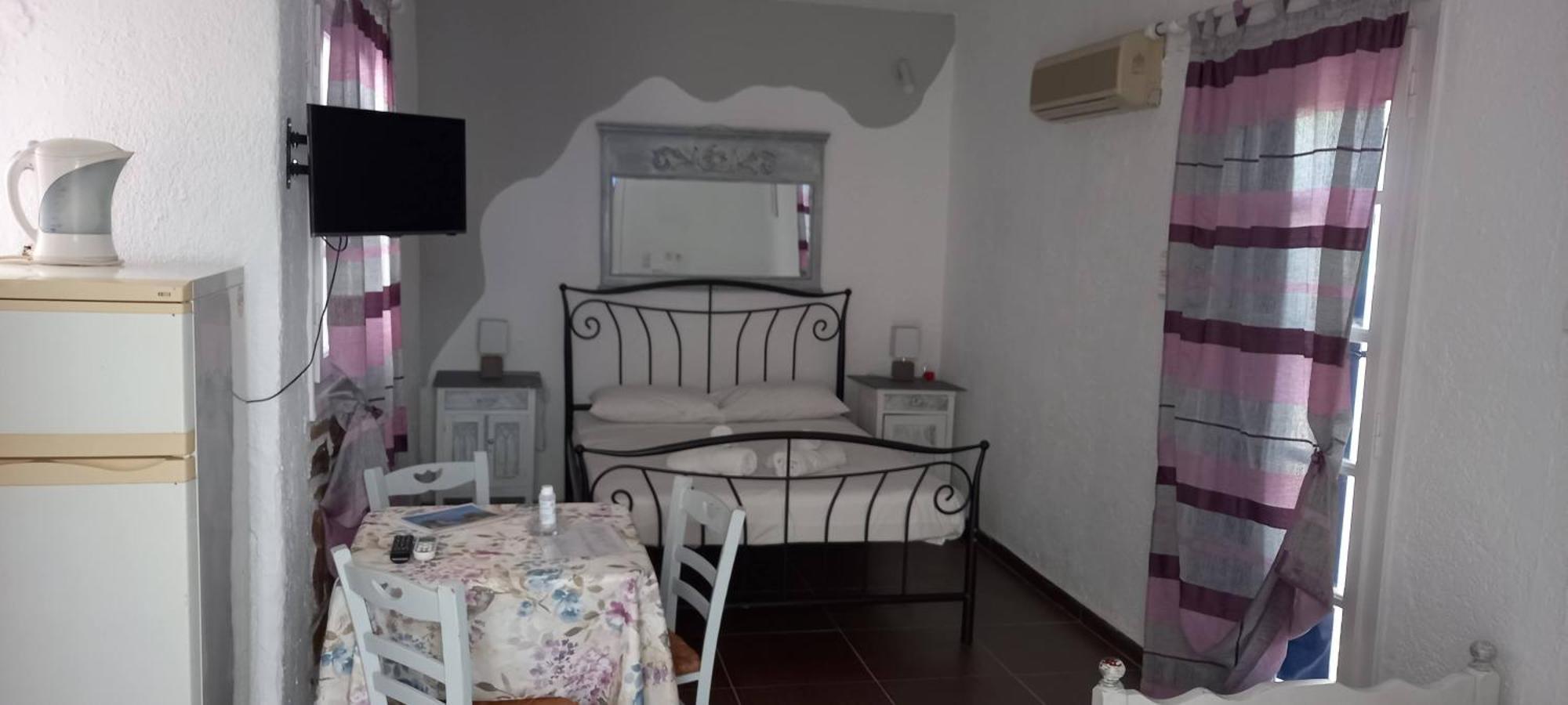 Aposperitis Rooms & Apartments Кинион Экстерьер фото