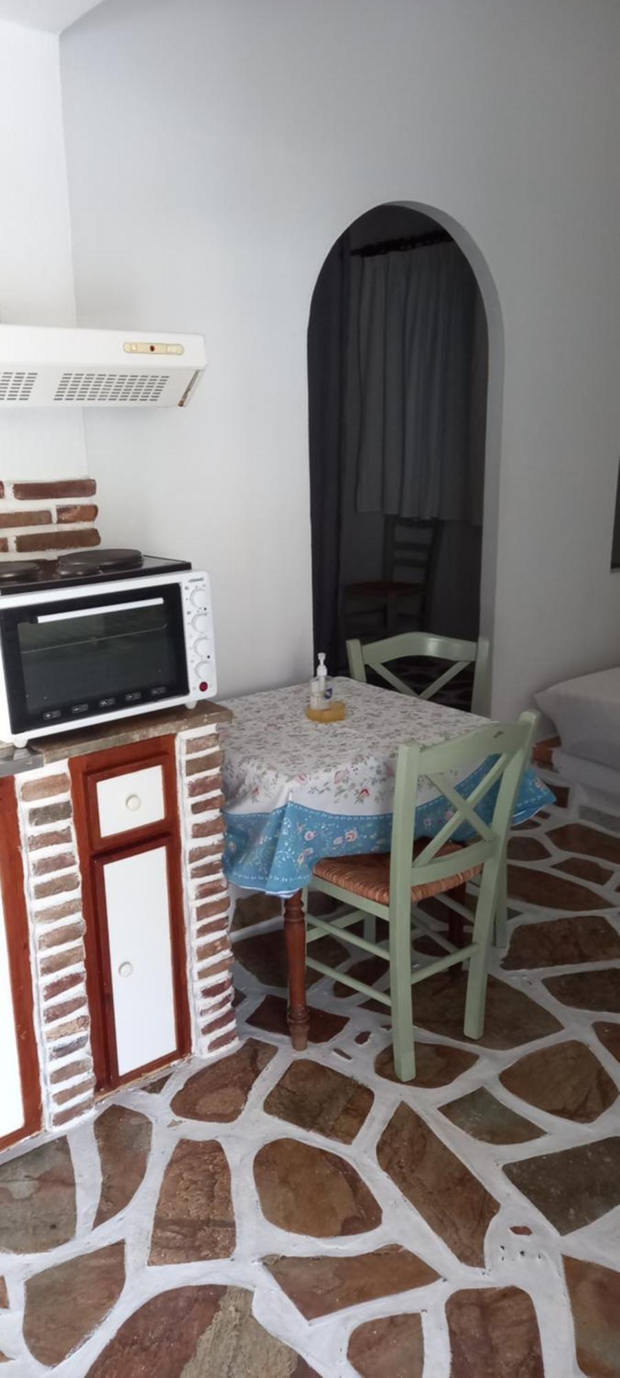 Aposperitis Rooms & Apartments Кинион Экстерьер фото